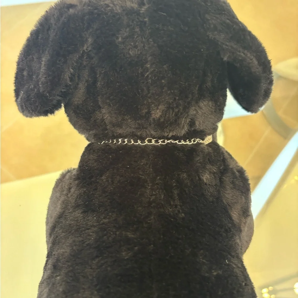 Glam Diamond collar with a diamond bow for your furry animals. All brand new .